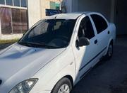 تیبا صندوق دار (بنزینی) 1395 سفید